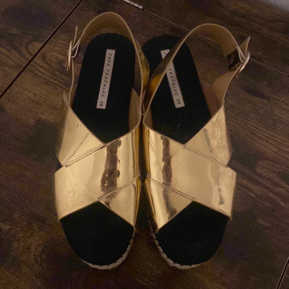 gold platforms